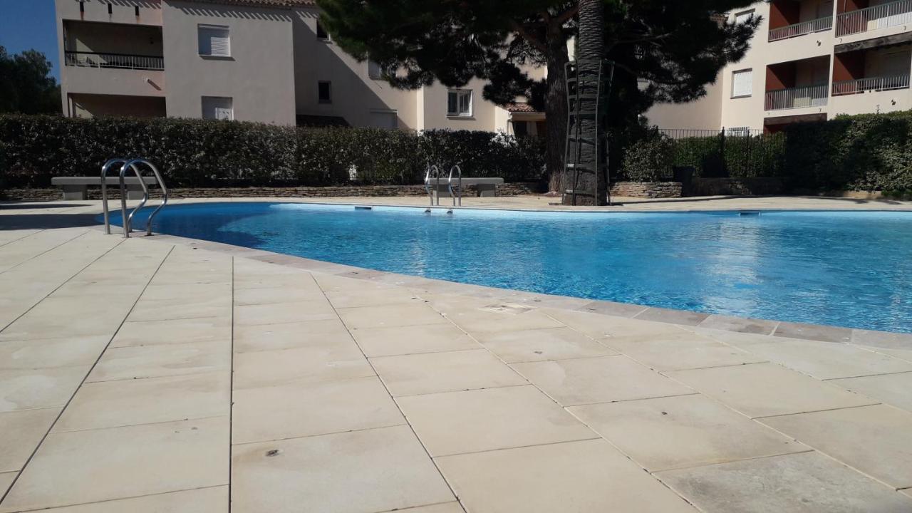Bandol Nature Et Loisirs: Parking/ Piscine Eksteriør bilde